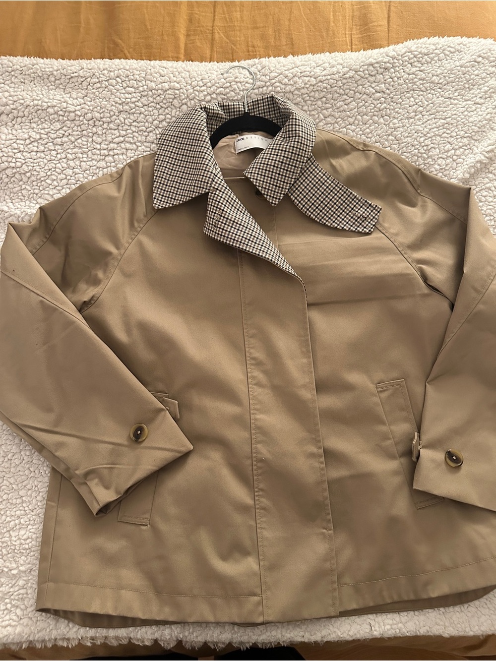 ASOS Design Tan Jacket with Plaid Collar Detail - Picture 10 of 10